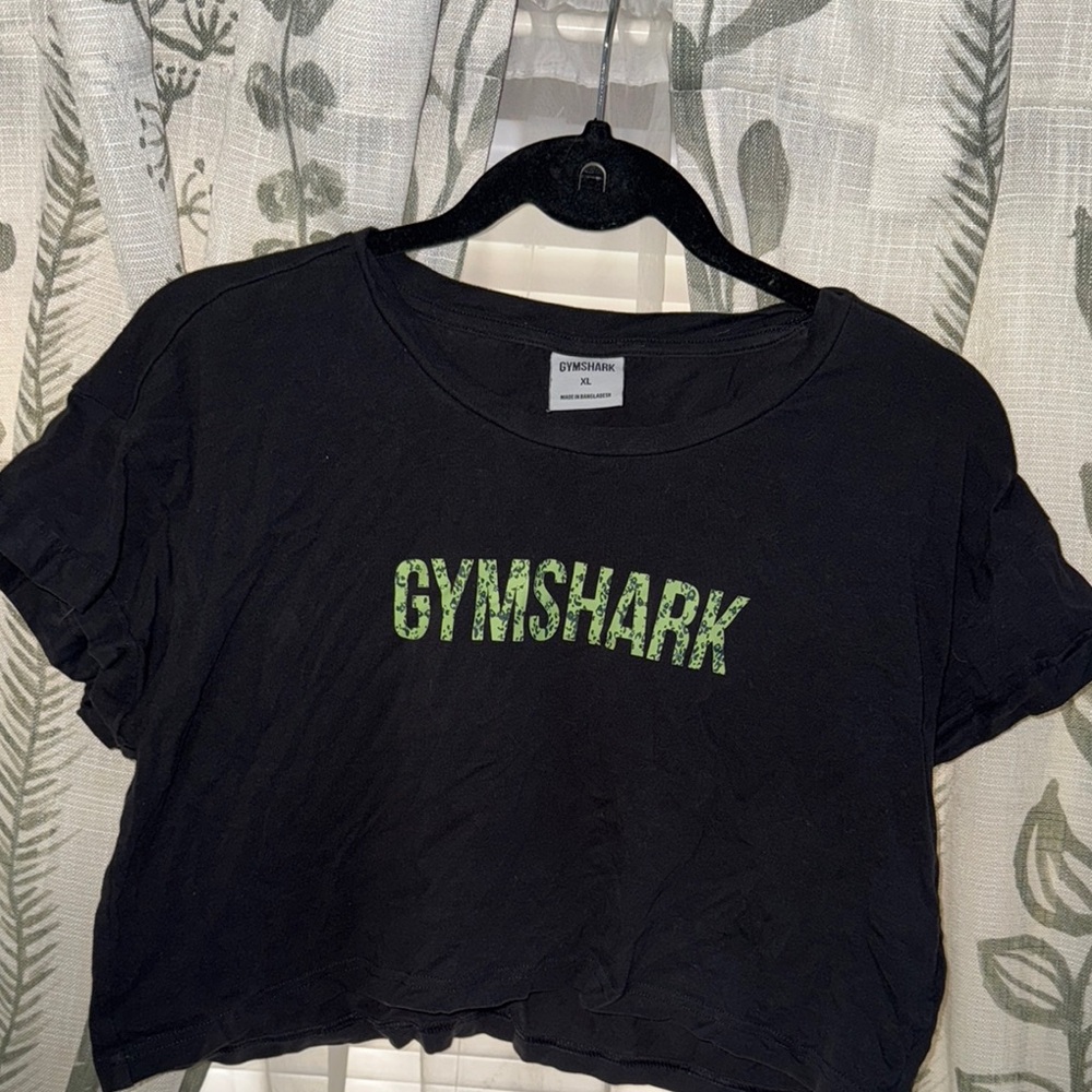 Gymshark Black Crop Top